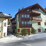 Chesa Vadret By Interhome Apartman Surlej