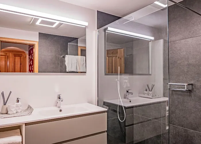 Chesa Vadret By Interhome