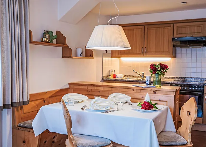 Appartamento Chesa Vadret By Interhome